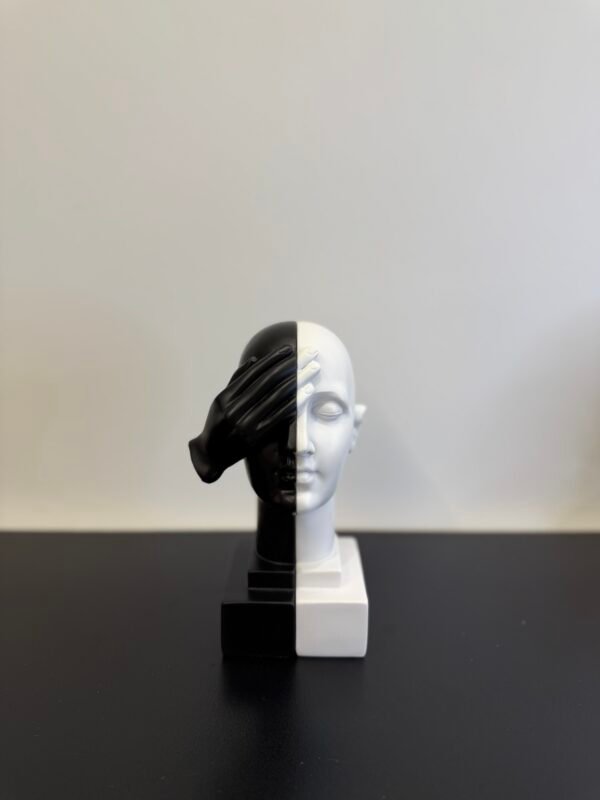 Two Faces Sculpture - Image 2